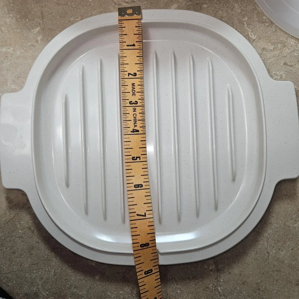 Rubbermaid Microwave Cookware Grill Steamer Set with Lid Speckled‎ White 5555